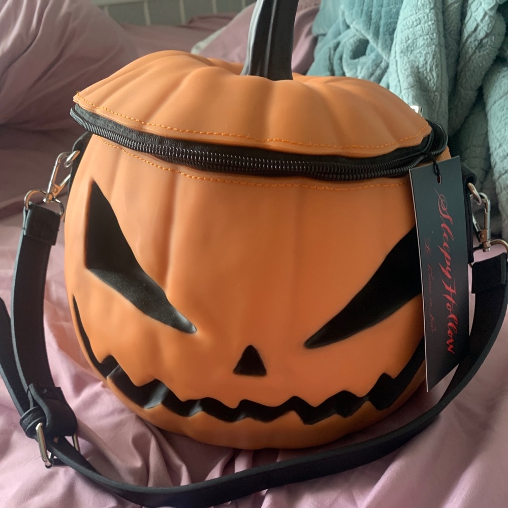 Sleepy Hollow Pumpkin Bag